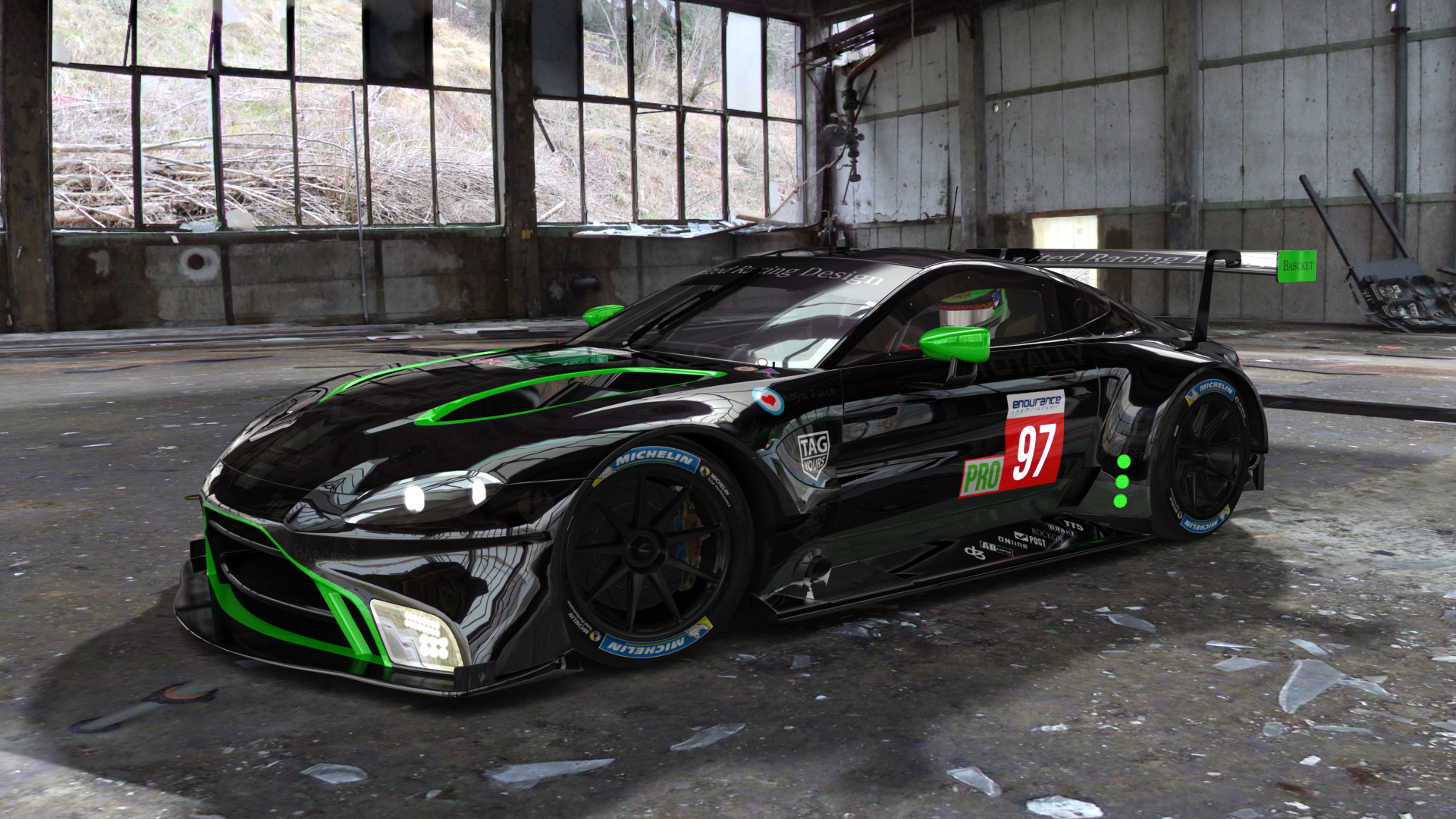 日本骑手中村翔在2024年世界马术运动会中与“烈火”马匹共同夺银,成绩斐然。