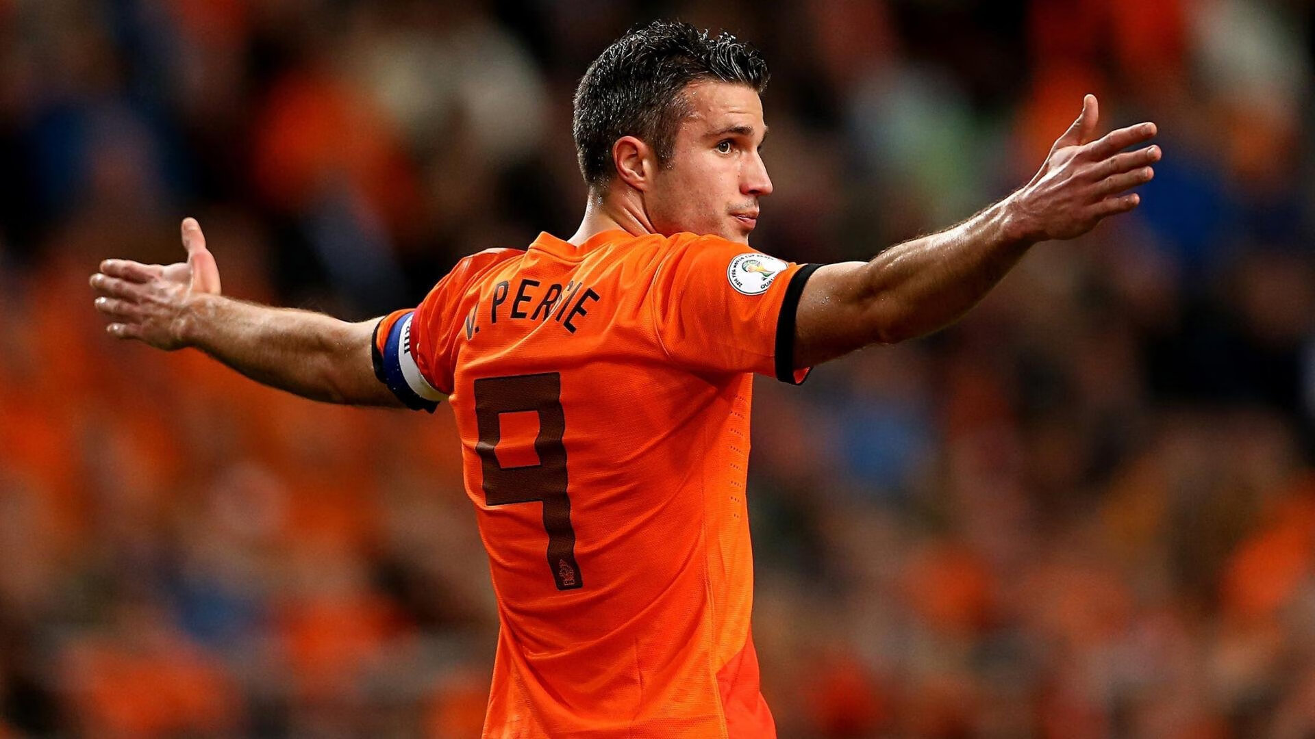 简：凭借极致的灵活性，成为全黑队边路的威胁，简嫃百科