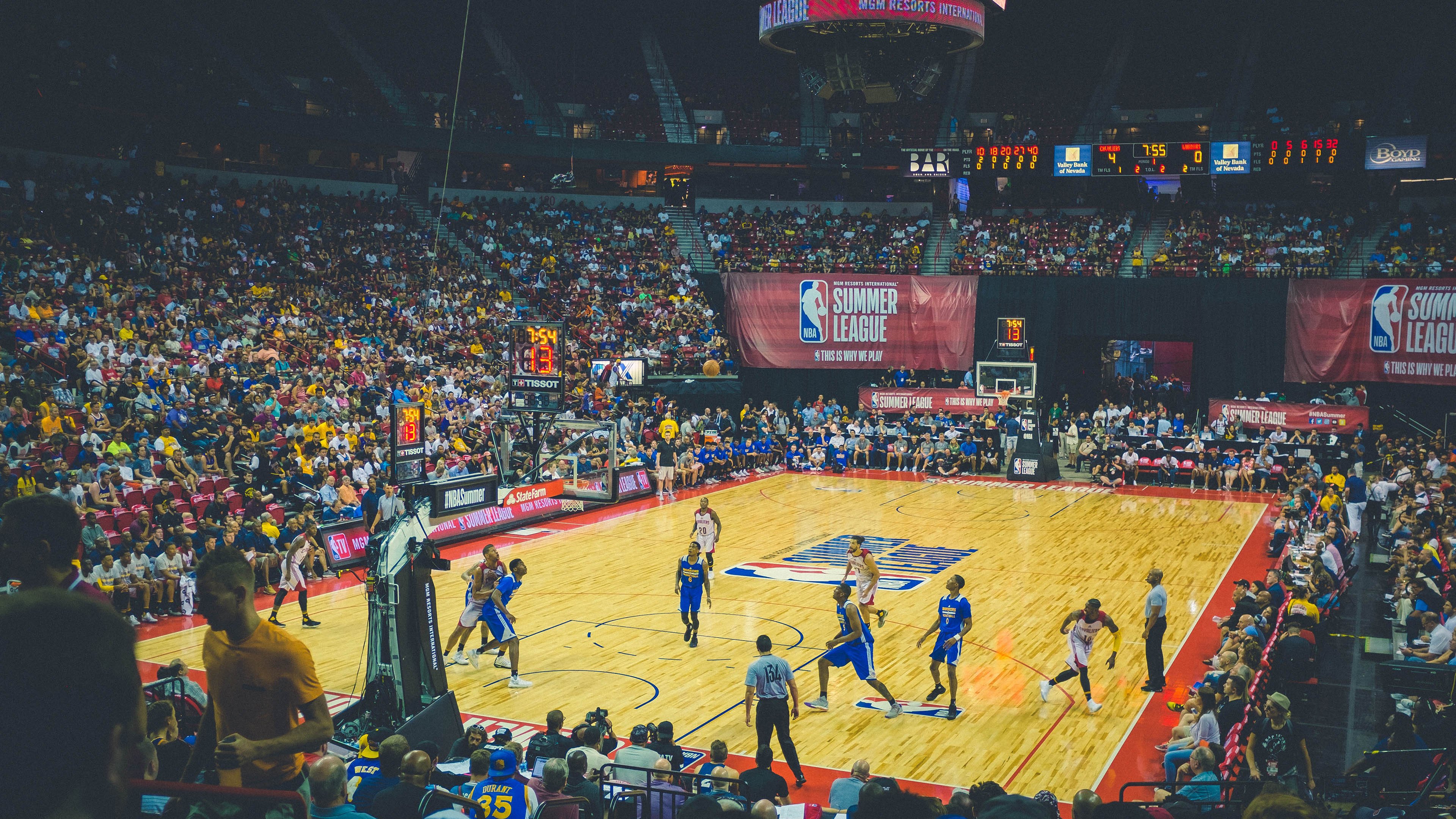 阿森纳青训连续发掘天才，为未来铺路